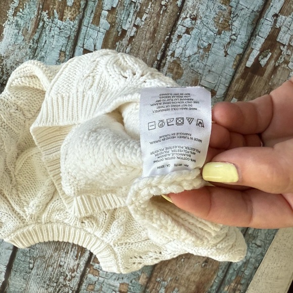 Anthropologie brand Knitted and knitted Elegant White Cable Knit Sweater - Picture 5 of 7